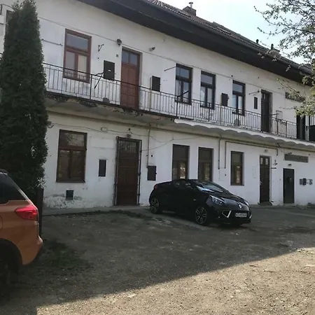 Monar Center Free Parking * קושיצה